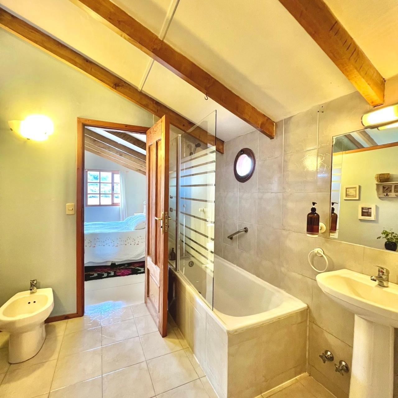 La Mar / Casa Palafito Villa Кастро Екстериор снимка